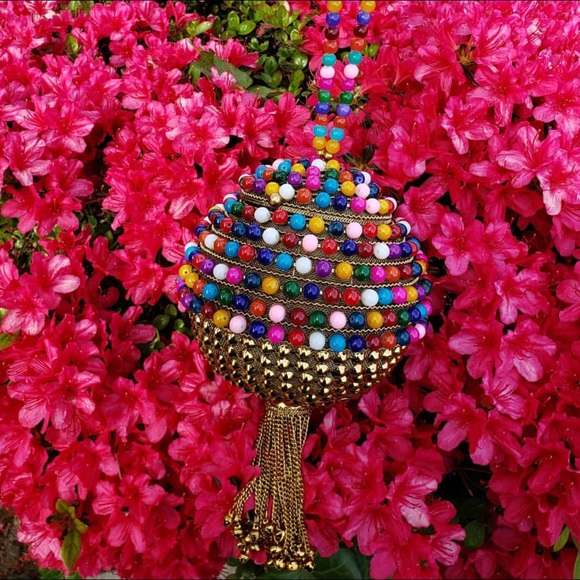 RoyalRebelCoutur Beaded Bag IG: @royalrebelcoutur - Picture 2 of 3